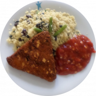 Vegan:Brokkoli-Nuss Ecke (21,71,72,81,84) mit Bohnen-Quinoa Couscous (3,49,81),dazu Salsadip (9) 