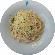 Spaghetti (81) mit Sauce Carbonara (1,2,19,51,81) dazu Reibekäse (19)
