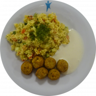 Vegan: 6 Kichererbsenbällchen 'Falafel' (81), Limetten-Sojajoghurt-Dip (3,18), Couscous-Tomaten-Gurken-Salat mit Minze (3,49,81)