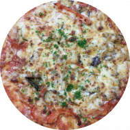 hausgemachte Pizza mit mediterranem Grillgemüse,überbacken mit Mozzarella und Gouda (19,81)