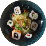 'SHINKANSEN' - Die Reise geht zu Ende: Japanische Sushi auf Wakame-Glasnudelsalat (1,16,18,23,35,81) mit asiatischem Dip (18)